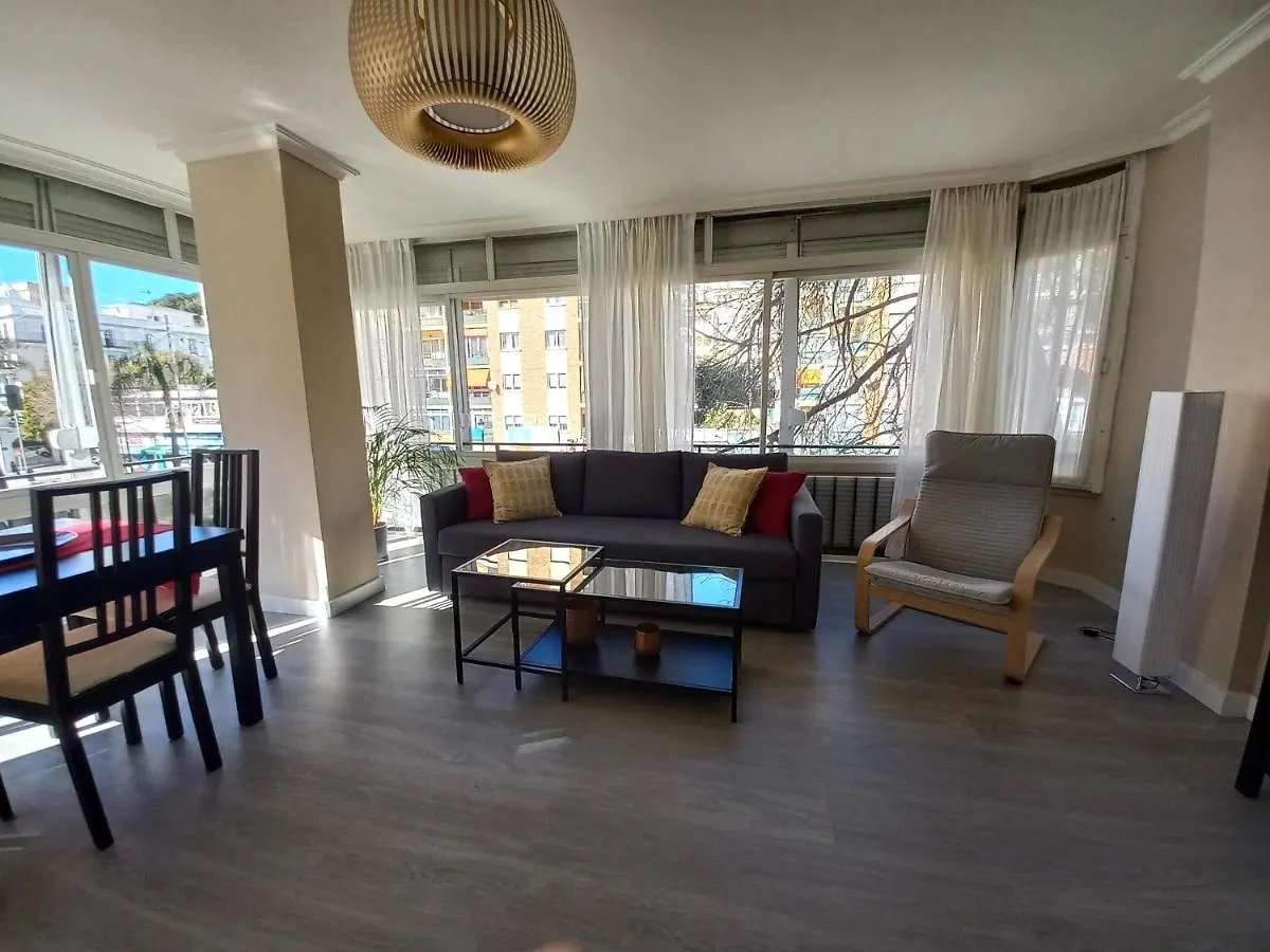Nuevo! Rest, Discover & Enjoy Marbella Apartamento 0*,  Espanha